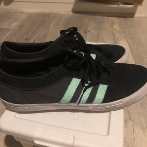 Adidas Low Top